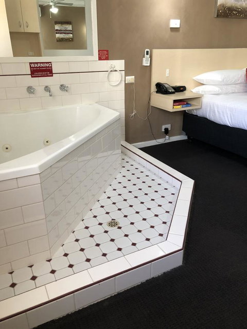 Adelaide Airport Motel - Accommodation China 19