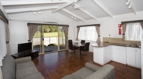 BIG 4 Barossa Tourist Park - Accommodation Asia 24