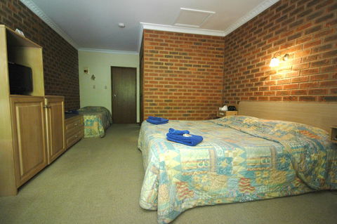Burra Motor Inn - Accommodation Asia 41
