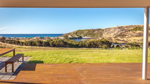 Middle River Beach House, Western House - Accommodation Asia 2