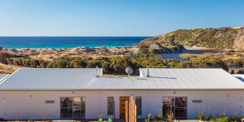 Middle River Beach House, Western House - Accommodation Asia 14