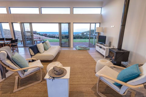 Middle River Beach House, Western House - Accommodation Asia 5