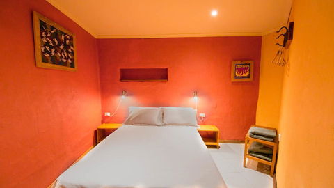 The Underground Motel - Accommodation Asia 12