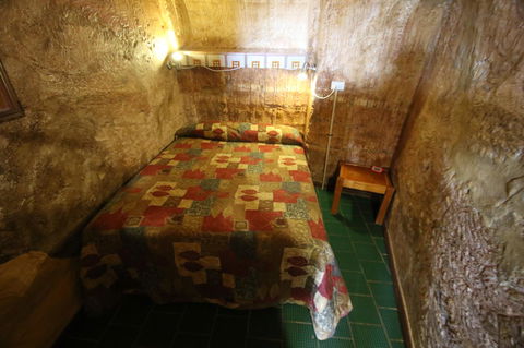 The Underground Motel - Accommodation Asia 3