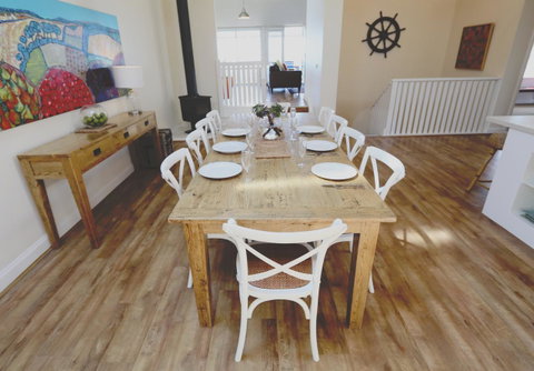 Caledonian Inn - Accommodation Guide 5