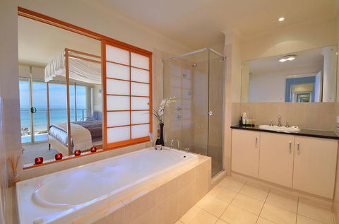Adelaide Luxury Beach House - Accommodation Asia 11