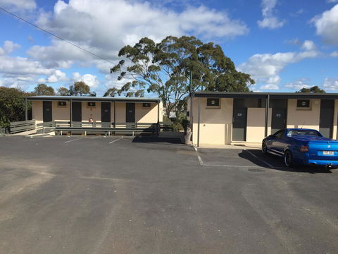 Blue Lake Motel - Accommodation Asia 24