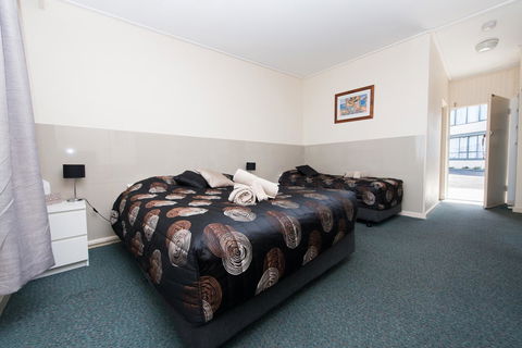 Blue Lake Motel - Accommodation Asia 11