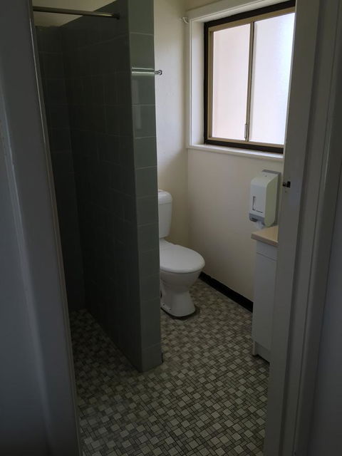 Blue Lake Motel - Accommodation Asia 2