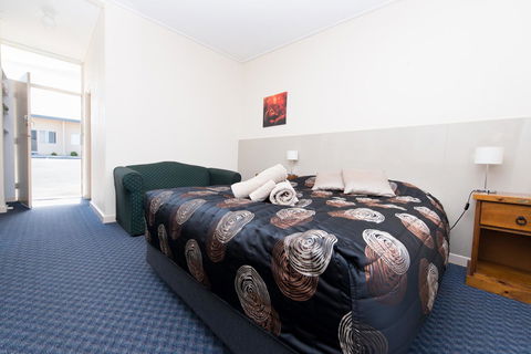 Blue Lake Motel - Accommodation Asia 13