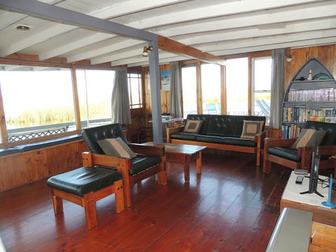 PS Federal Retreat Paddle Steamer Goolwa - Accommodation Asia 20