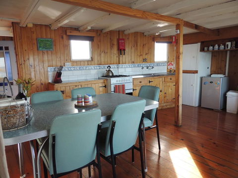 PS Federal Retreat Paddle Steamer Goolwa - Accommodation Asia 22
