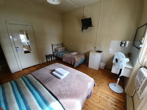 Pier Hotel Port Lincoln - Accommodation Asia 15