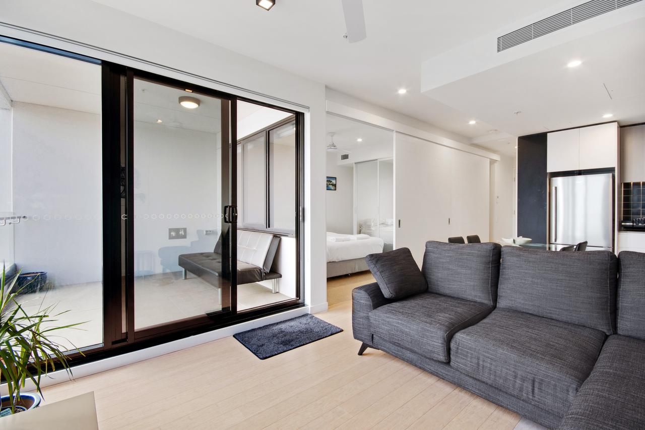 Welland SA Accommodation Asia