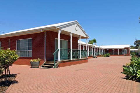 Breakfree Port Pirie - Accommodation Asia 6