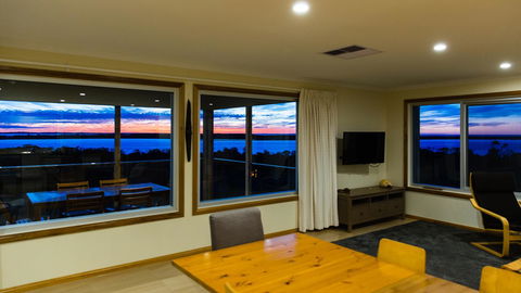 Southern Ocean Lookout - Accommodation Asia 14