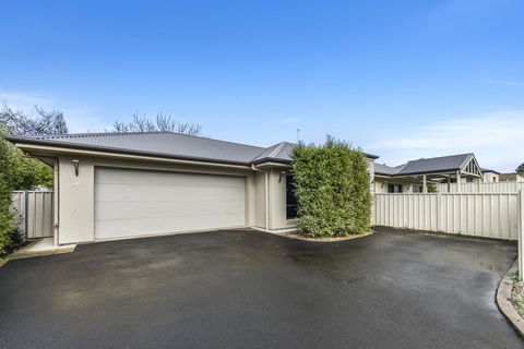 Accommodation On Lansell 2 - Accommodation Asia 7