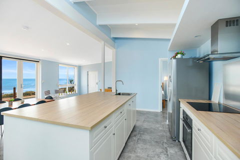 Salomon Sea Haus - Sellicks Beach - C21 SouthCoast Holidays - Accommodation Asia 8