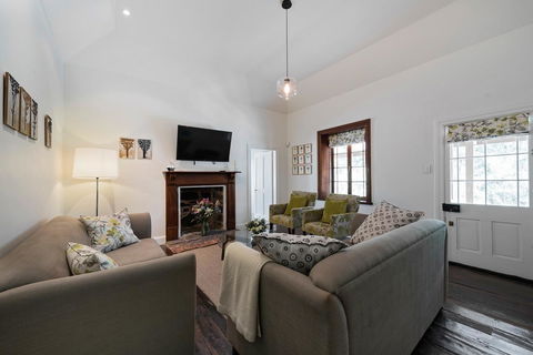 Jacobs Estate Cottage - Accommodation China 4