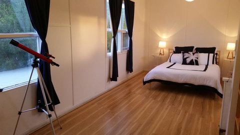 The Sandland Shack - Accommodation Guide 6