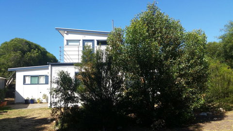 The Sandland Shack - Accommodation Guide 5