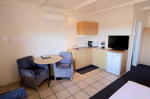 Harbour View Motel - Accommodation Asia 23