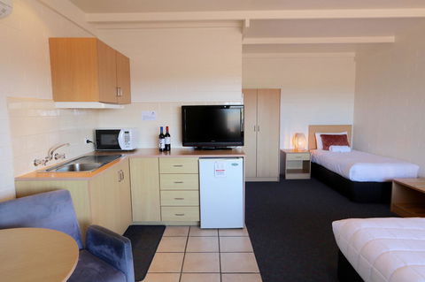 Harbour View Motel - Accommodation Asia 27