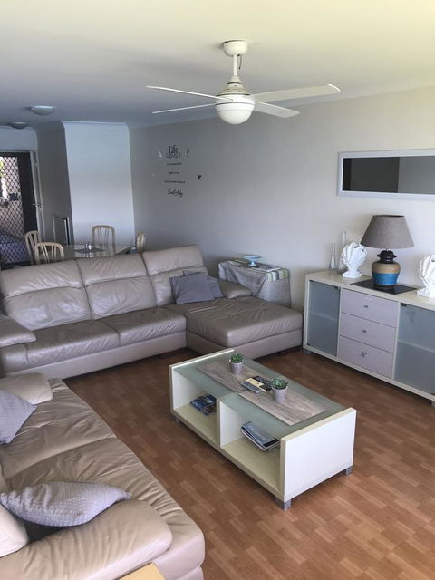 Lakeside - Accommodation Asia 3