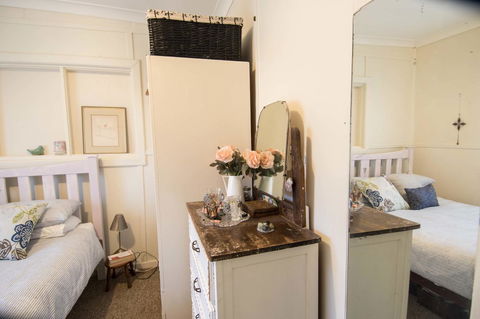 Sinclair Cottage - Accommodation Asia 19