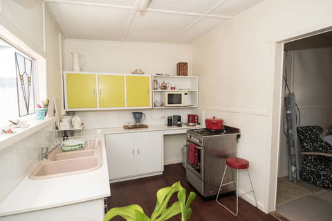Sinclair Cottage - Accommodation Asia 22