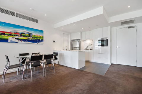 Swainson On Hindmarsh - Accommodation Asia 11