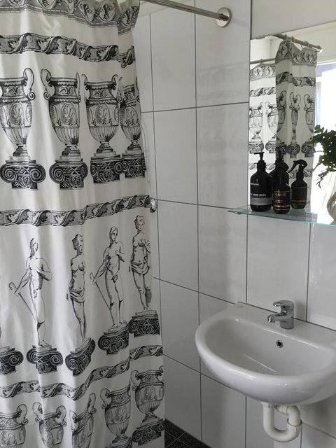 35 Trevena Road - Accommodation Asia 14