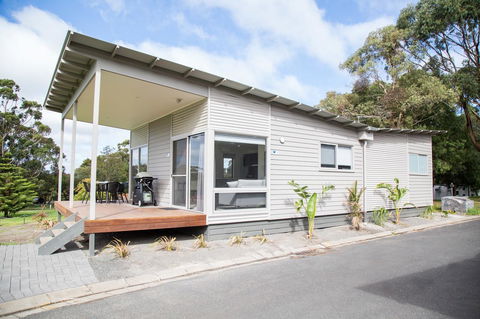 Blue Lake Holiday Park - Accommodation Asia 14