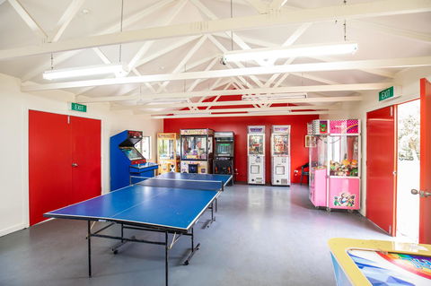 Blue Lake Holiday Park - Accommodation Asia 7