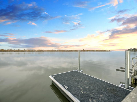 Muse On The Murray - Accommodation Asia 4