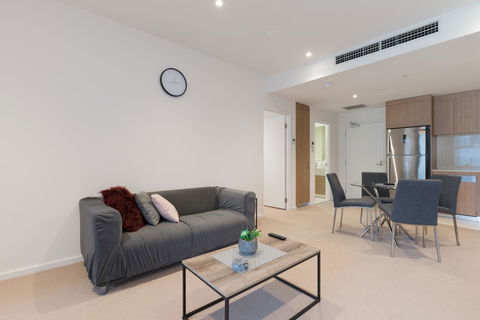 Ther-Rich 2Brm CBD Apartment - Accommodation Asia 32