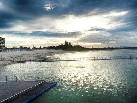 Ebbtide 25 - Accommodation Asia 0