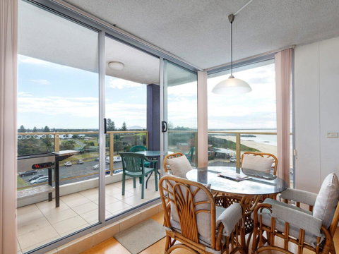 Ebbtide 25 - Accommodation Asia 10