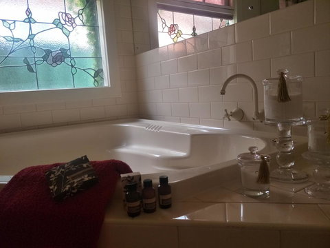 Fernweh Guesthouse - Accommodation Asia 6