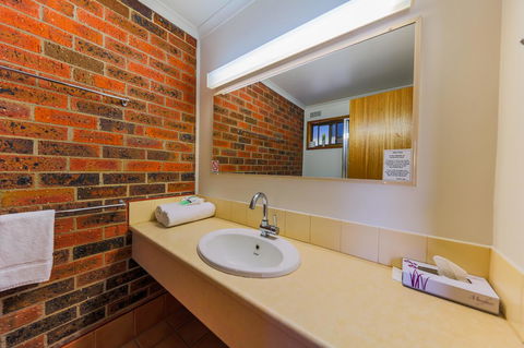 Country Roads Motor Inn Naracoorte - Accommodation Asia 33