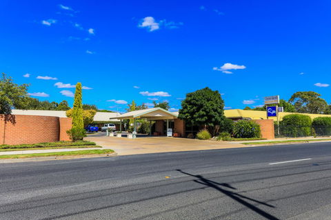 Country Roads Motor Inn Naracoorte - Accommodation Asia 11