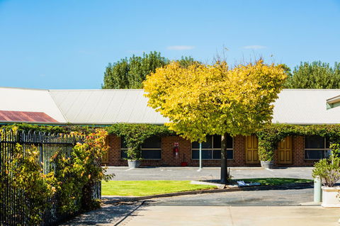 Country Roads Motor Inn Naracoorte - Accommodation Asia 6