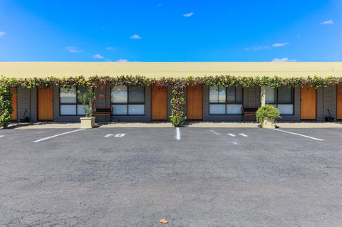 Country Roads Motor Inn Naracoorte - Accommodation Asia 29