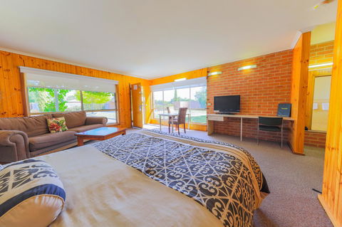 Country Roads Motor Inn Naracoorte - Accommodation Asia 0