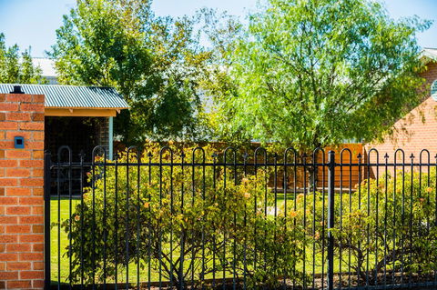 Country Roads Motor Inn Naracoorte - Accommodation Asia 44