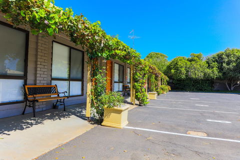 Country Roads Motor Inn Naracoorte - Accommodation Asia 26