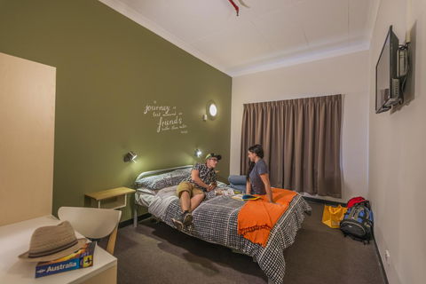 YHA Adelaide Central - Accommodation Asia 41