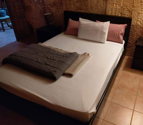 Desert Gum Retreat Gough St - Accommodation Asia 6