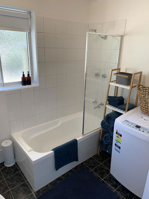 Sunshine Three - Accommodation Asia 35