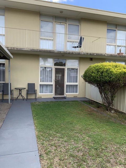 Sunshine Three - Accommodation Asia 40